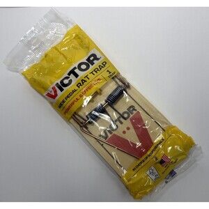 Victor M205 Wide Pedal Rat Trap Easy Set Wooden Snap Trap NEW